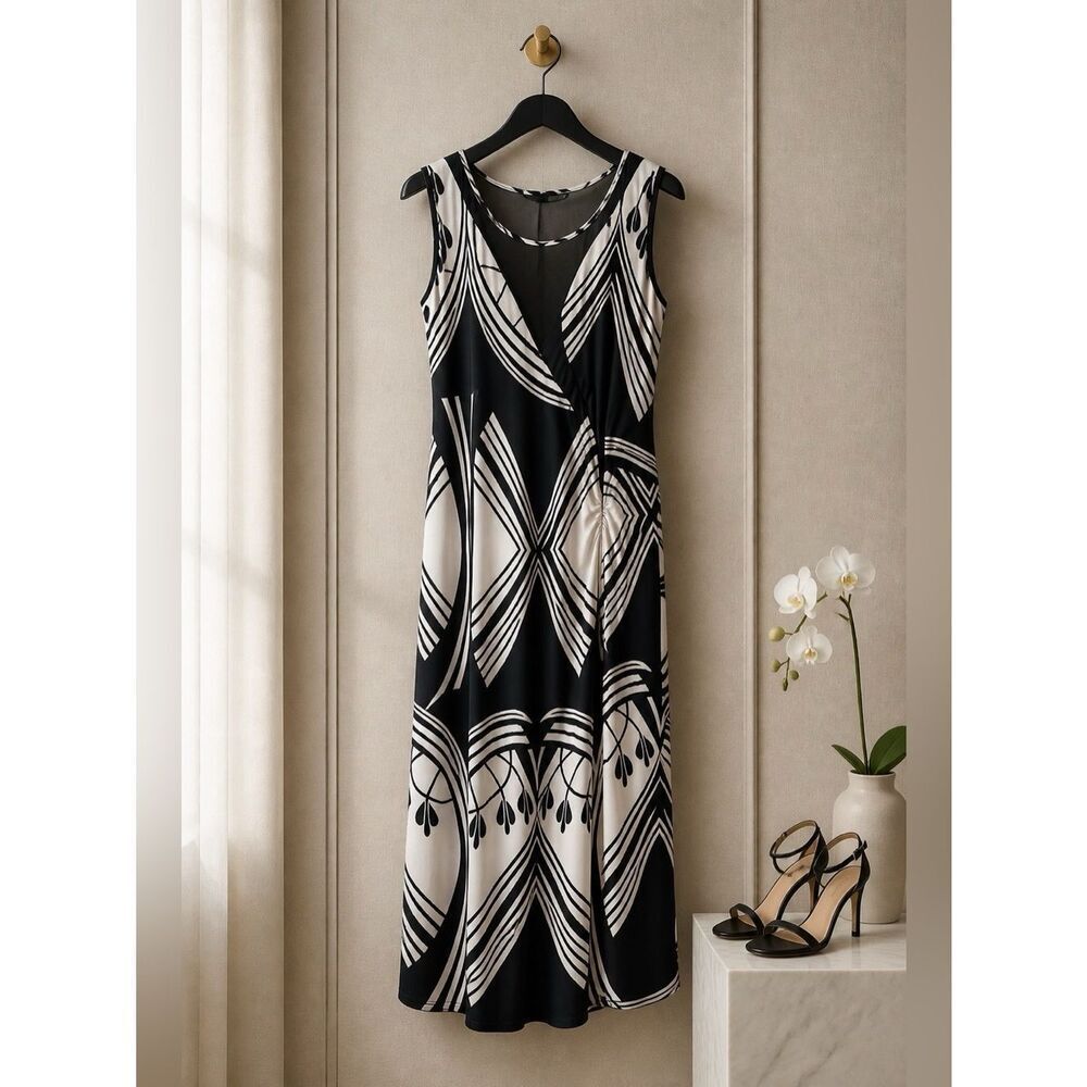 BLACK AND WHITE SLEEVELESS WITH SHEER BLACK NETTED BACK PLUS SIZE 3X NWT